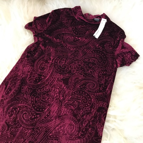 AQUA Paisley Embossed Velvet Womens Dress - Picture 3 of 6